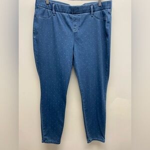 4 for $25 🍒 Amazon Essentials Women's Blue Polka Dotted  Jeans Size XL